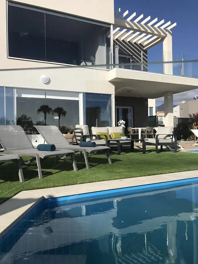 Premium Villa - Nirvana Tucan *****